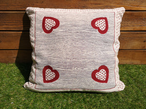 Hallo Pillow - Cuscino Campiglio rosso al pino cembro (45 x 45 cm)